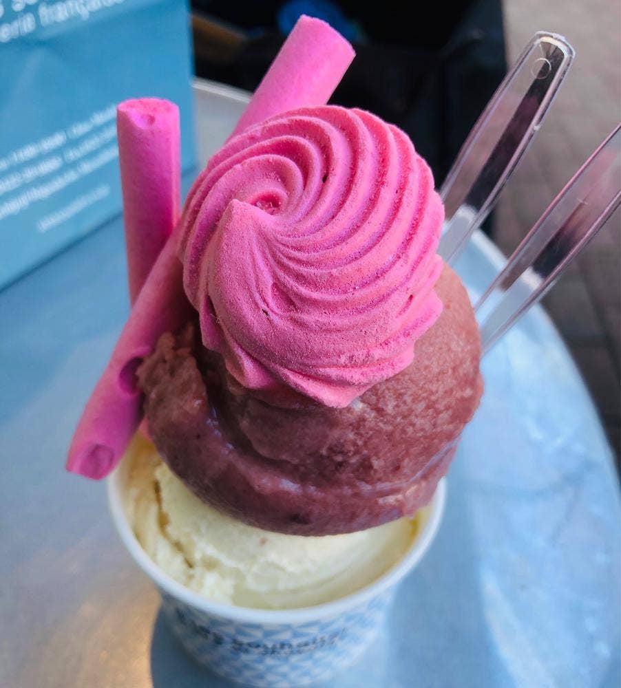 アテスウェイ グラス エ ショコラ