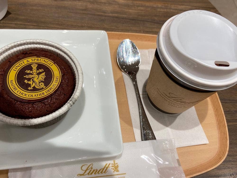 リンツ ショコラ カフェ 京都四条通り店