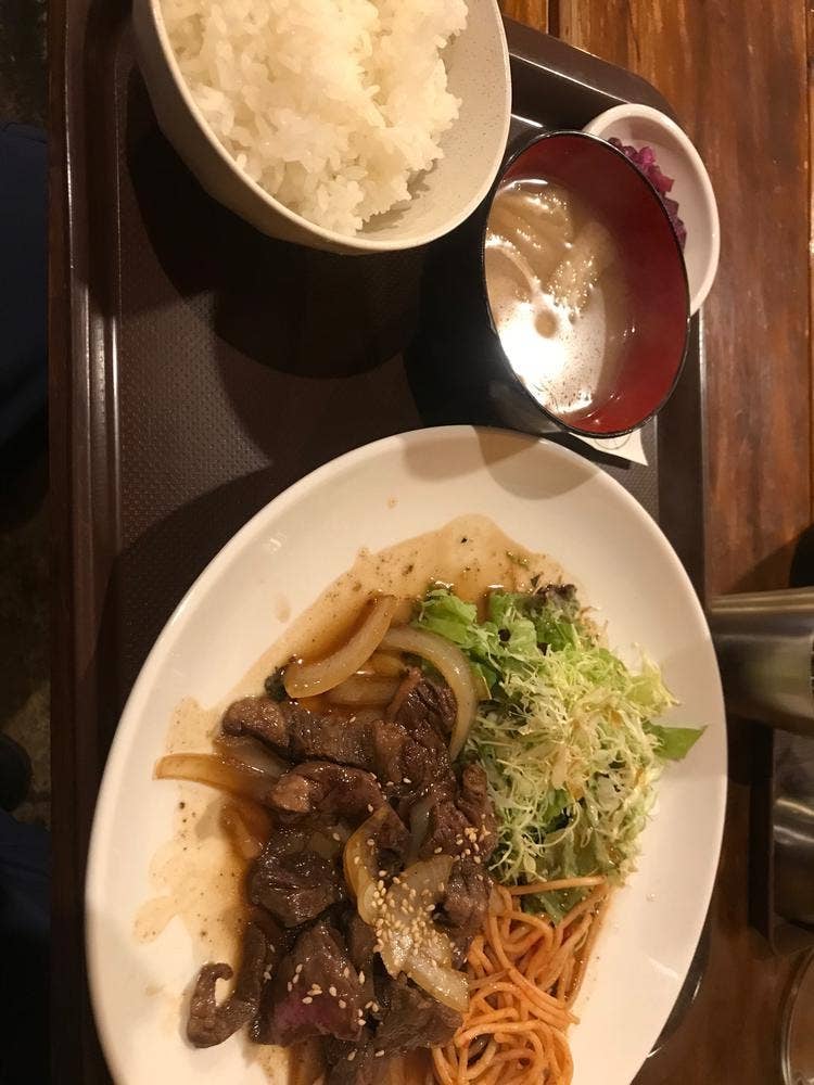 炭火焼肉 とくとく