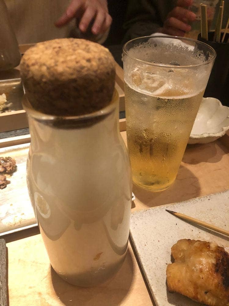 焼き鳥とワイン 源