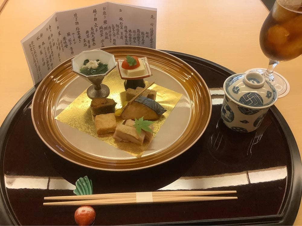 日本料理 宝ヶ池