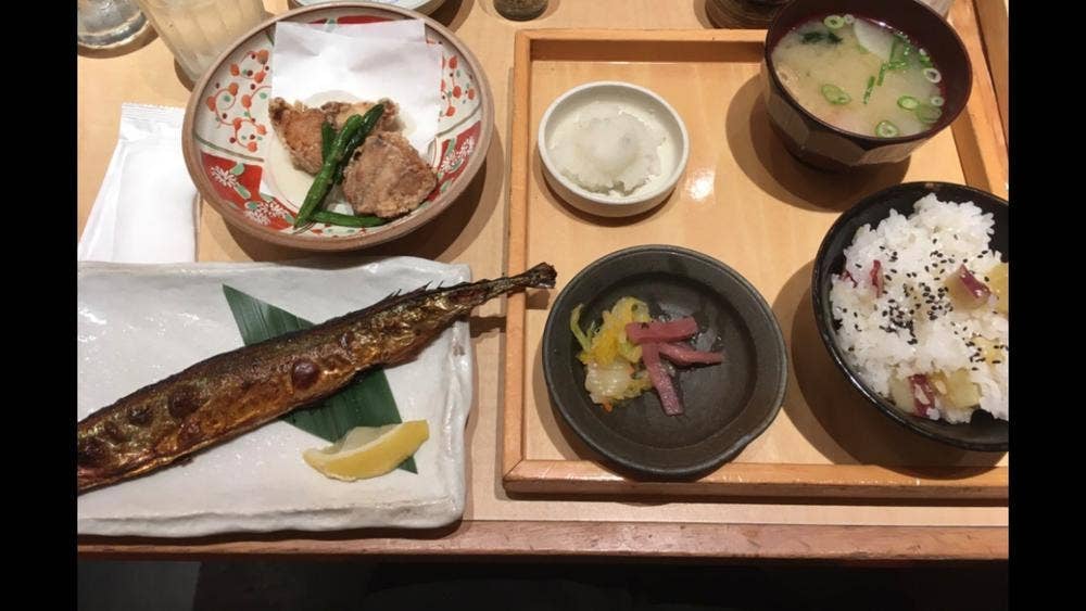 一汁五穀 アリオ鳳店