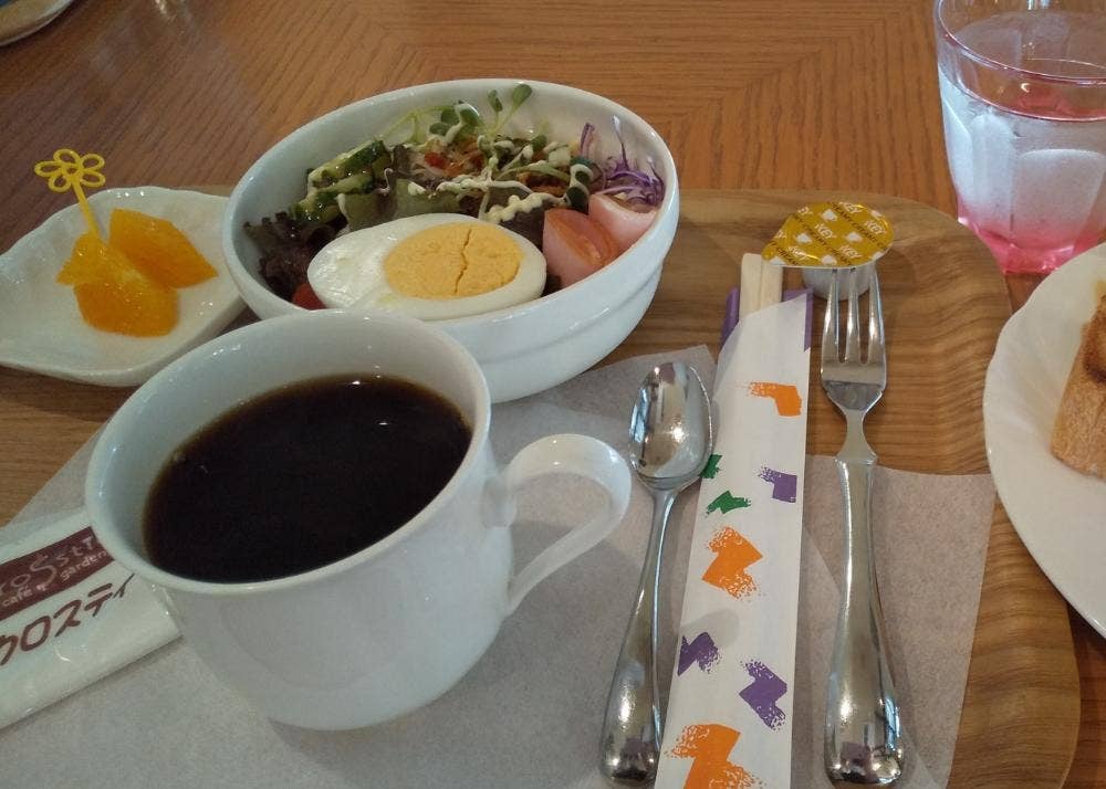 カフェ＆ガーデン クロスティ