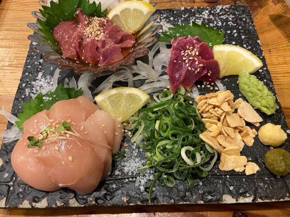 炭火焼とり あいだ