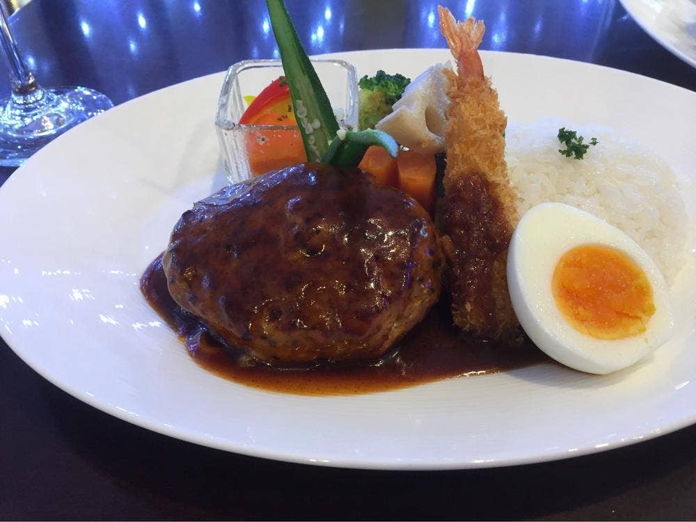 カフェ アンボワーズ