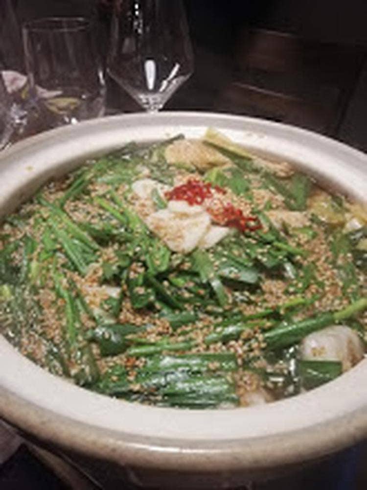 牛もつ ニ鷹