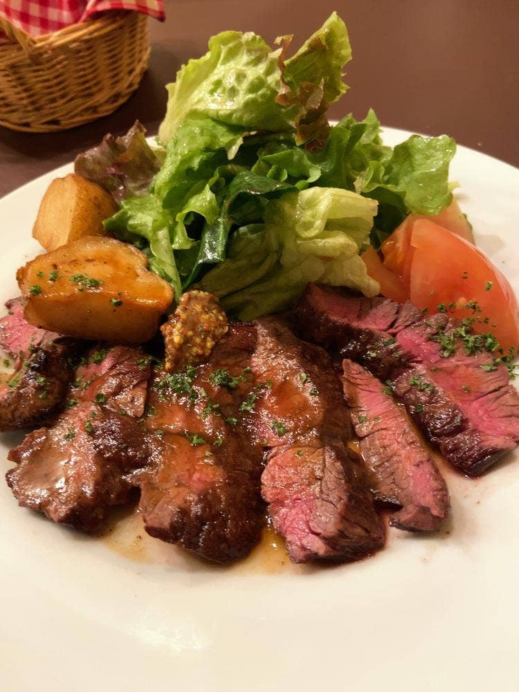 ん bistro
