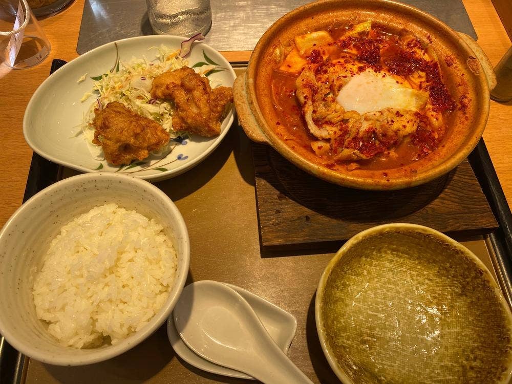 やよい軒 草加稲荷店