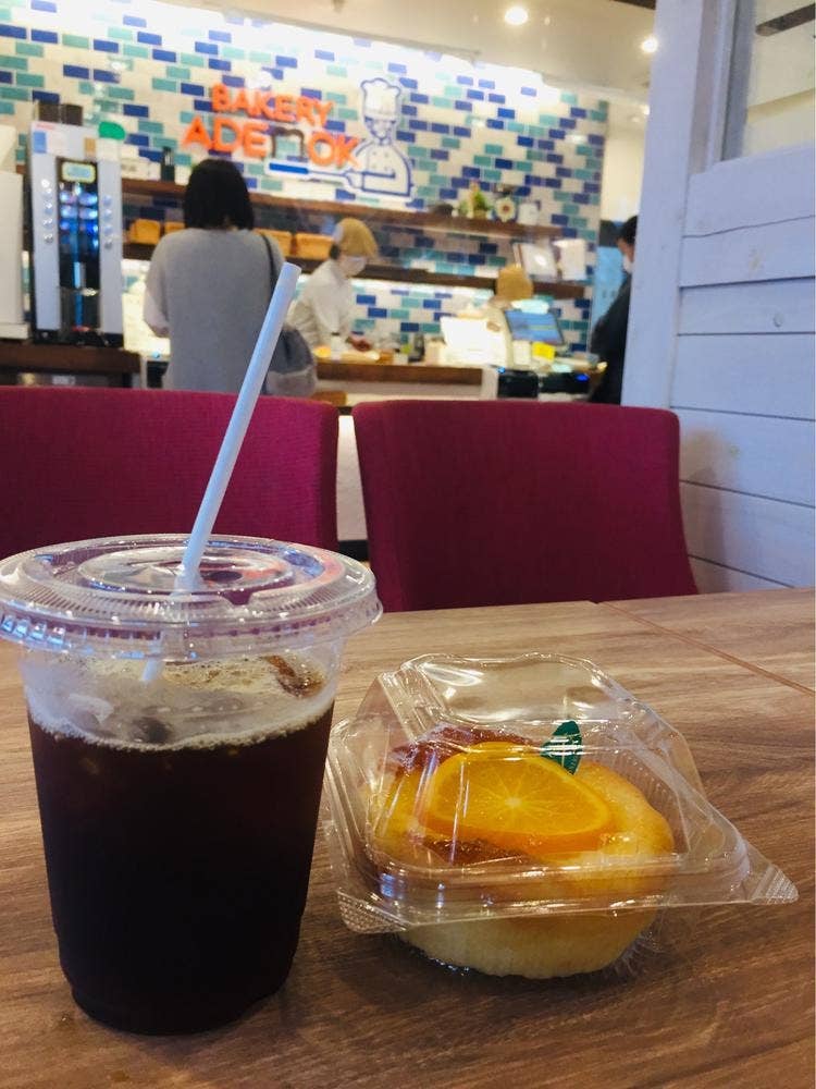 石窯パン工房 ADEMOK 南風原店