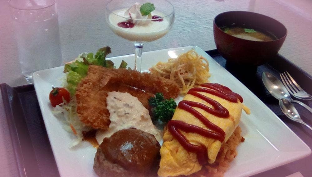 ピュアフル 松山勤労会館 レストランKEYAKI