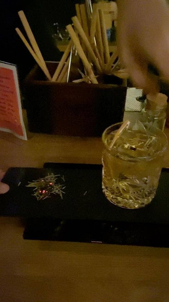 FURANSU COCKTAIL BAR