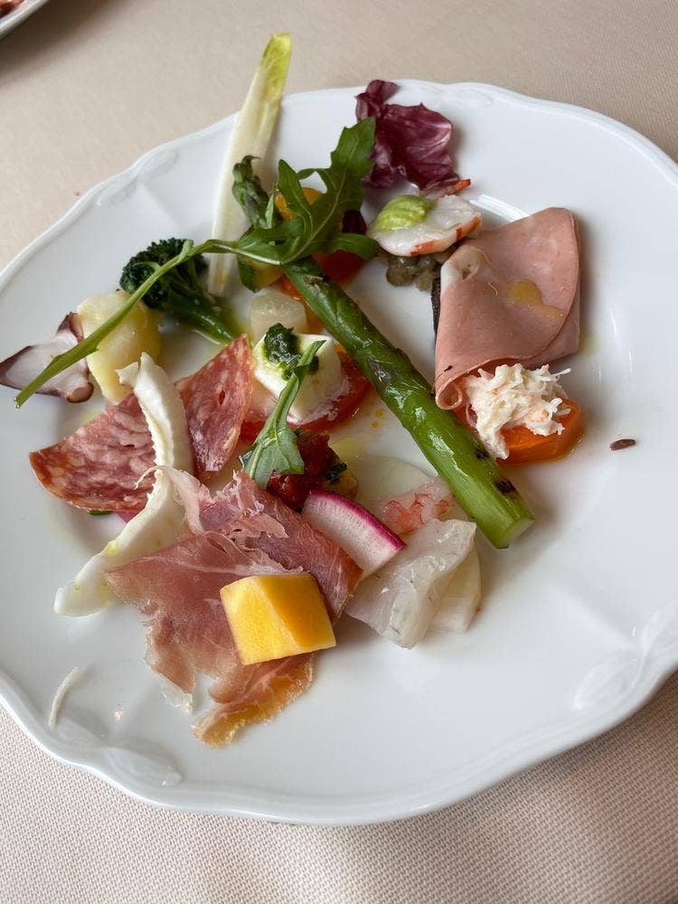 トラットリア・カザレッチョ