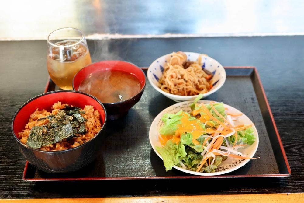 炉ばた茶屋 魚とし