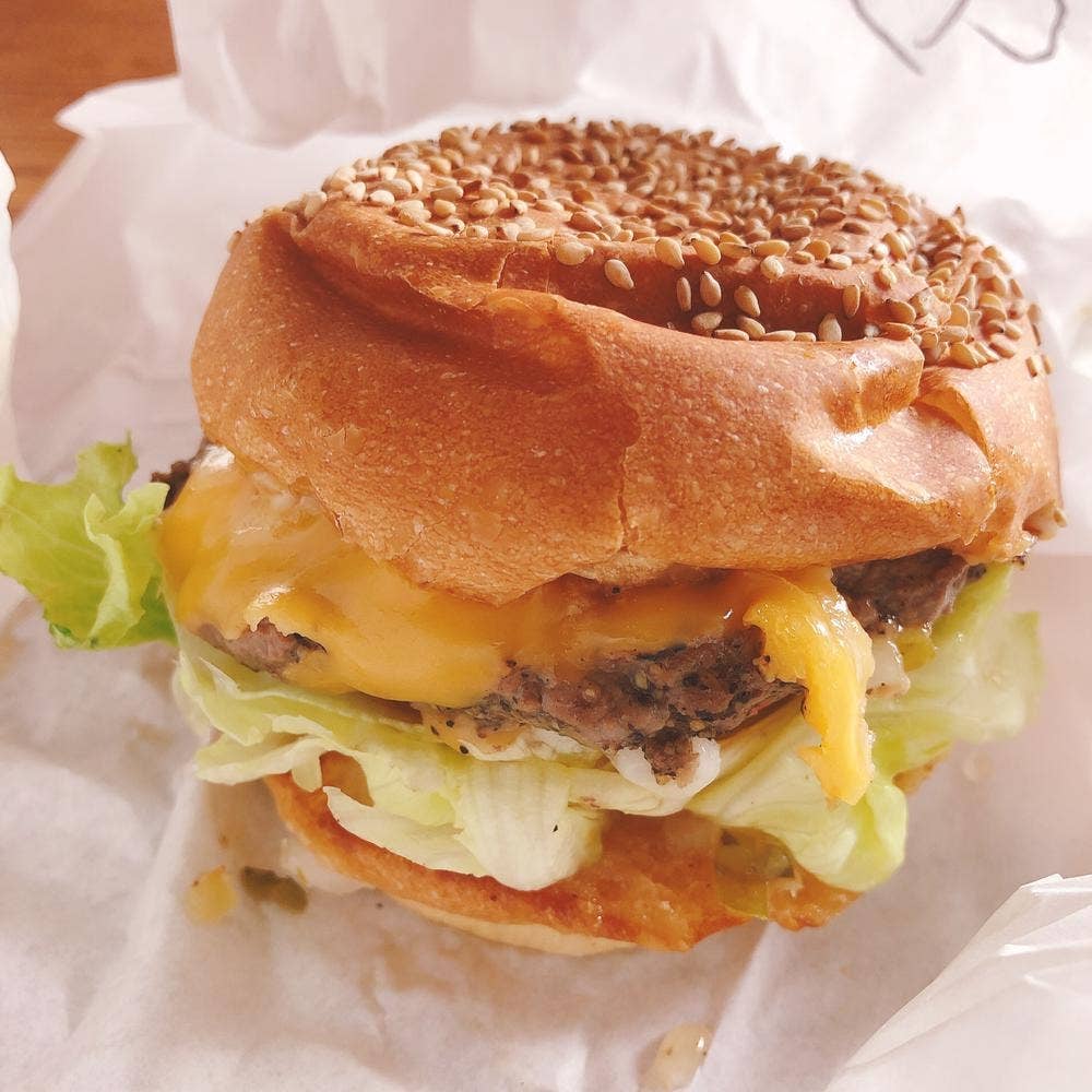 マンドリン ハンバーガーキッチン