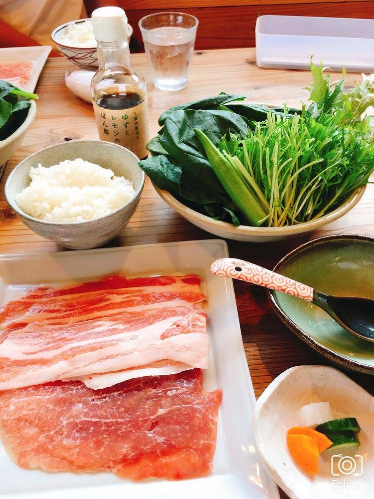 恋する豚 LUNCH TABLE 船橋夏見店
