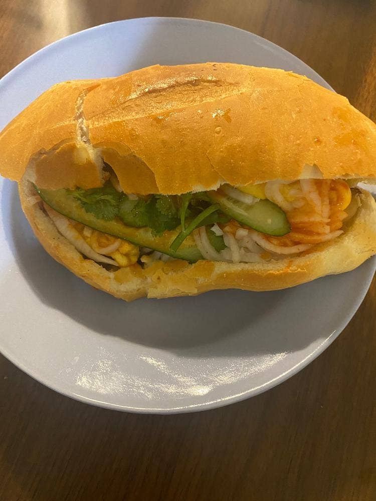 ベトナムバインミーbami oishi