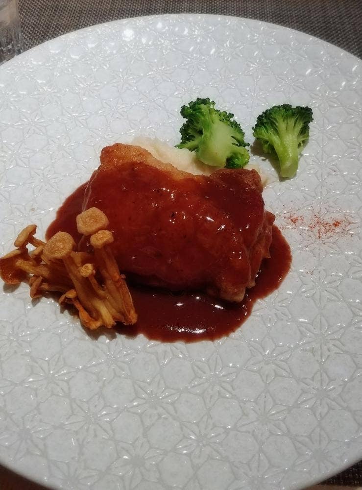 BISTRO MERCURE