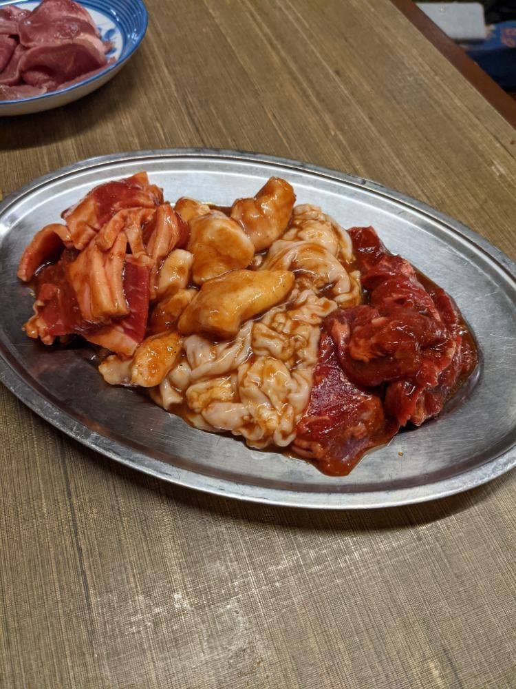 横浜の大衆焼肉 弘明寺駅前店