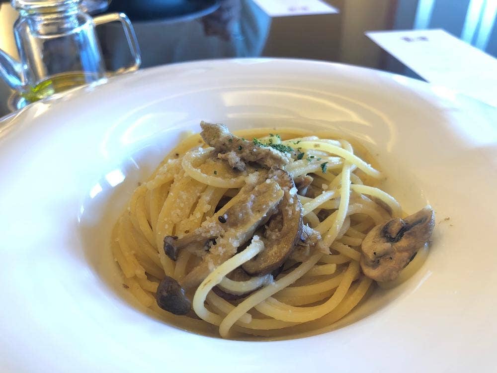 THE ORIENTAL TERRACE