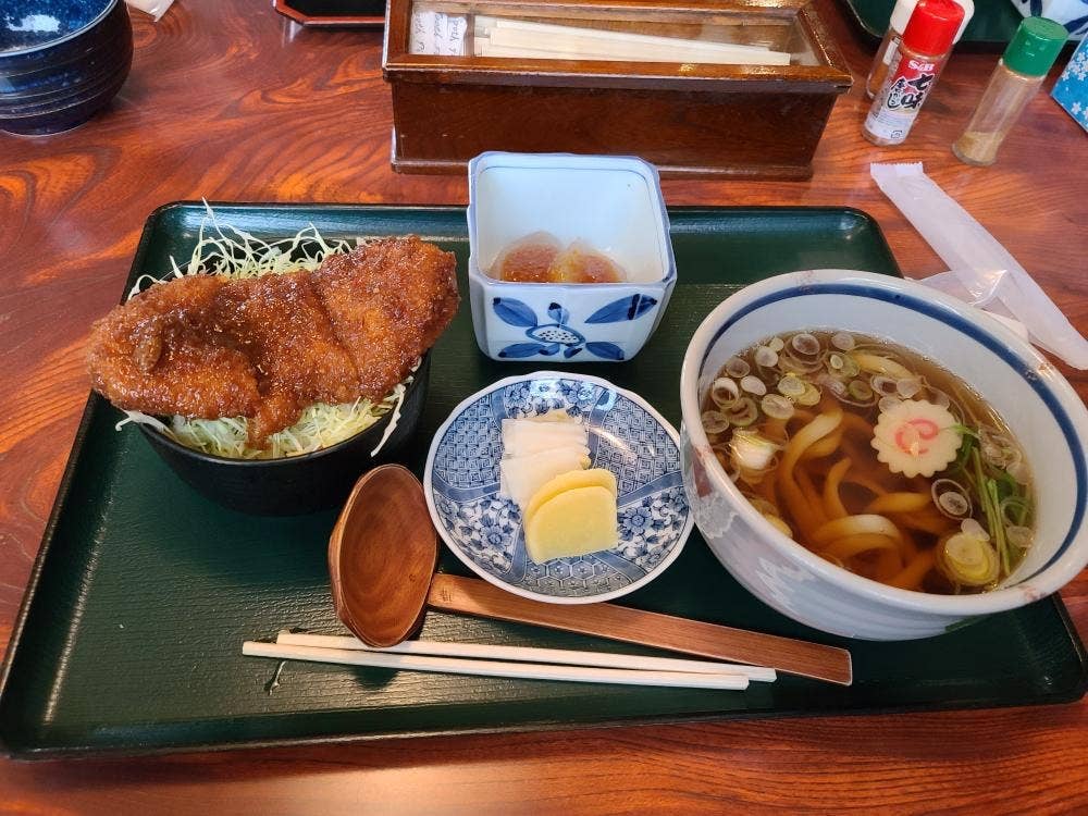 つつみ食堂