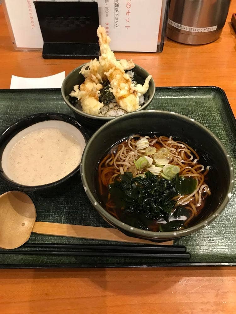 山薬 清流庵 新橋汐留店