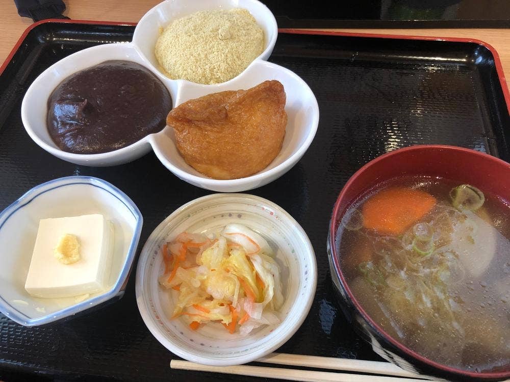 お食事処たまちゃん あだたらの里直売所