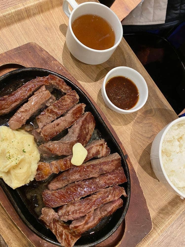 ミートフェスタ LUCUA FOOD HALL