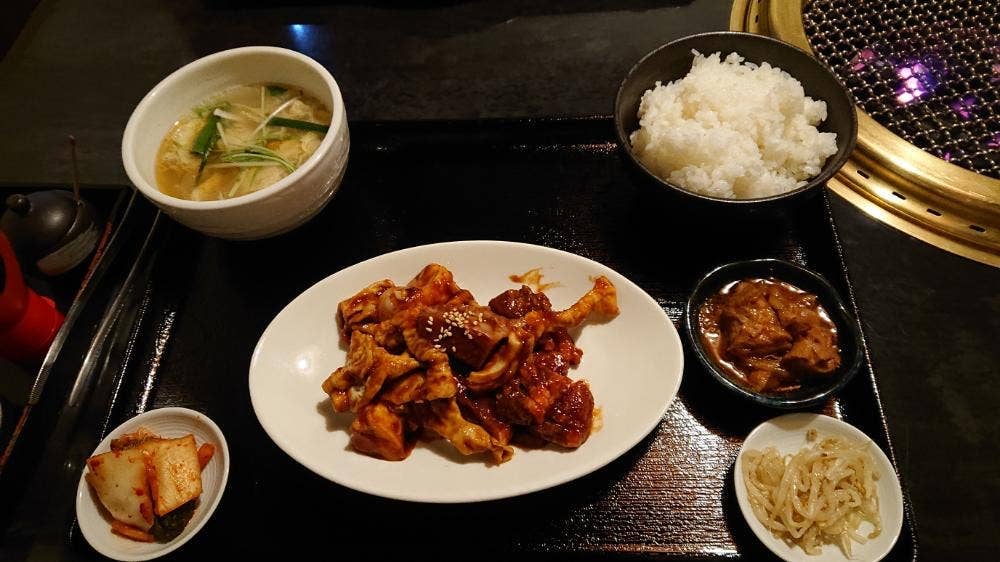 極上炭火焼肉 縁