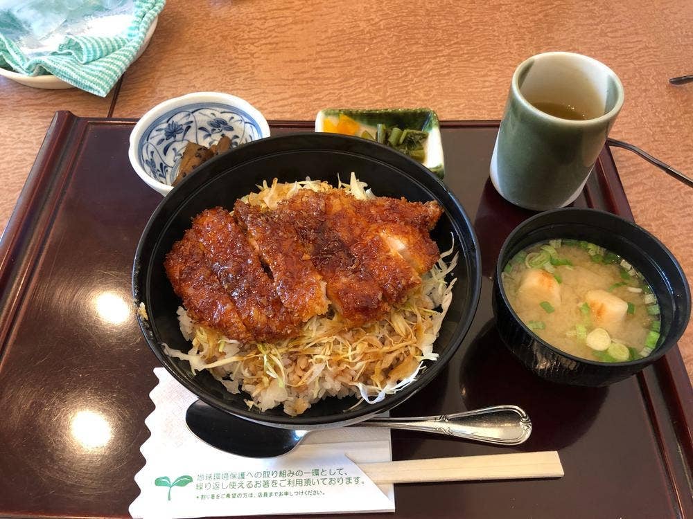 東部湯の丸SA上り AVANZARE