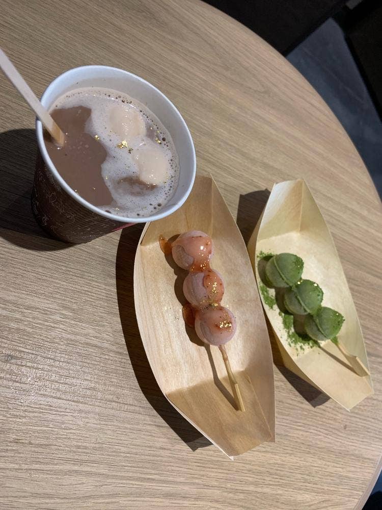 茶和々 金沢東山店