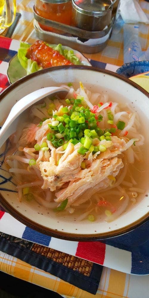 ユワデーのタイ料理