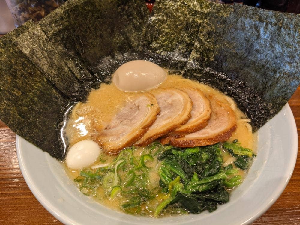 横浜家系ラーメン 龍乃家