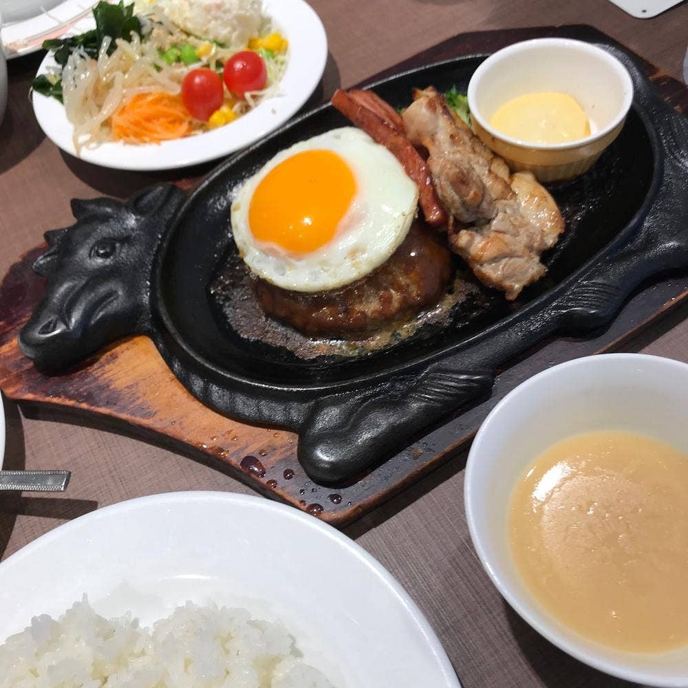 フォルクス 中環千里店