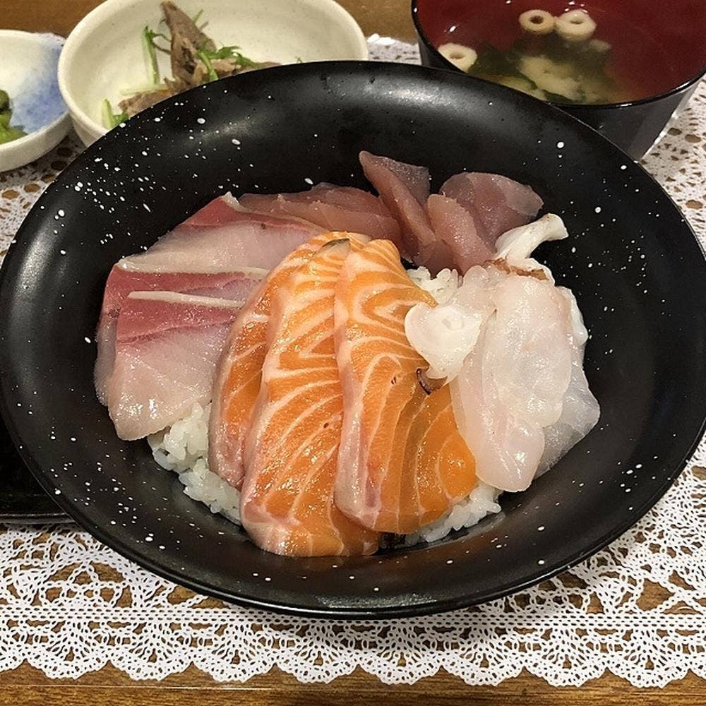 創作鉄板 ダイニング わぃわぃ