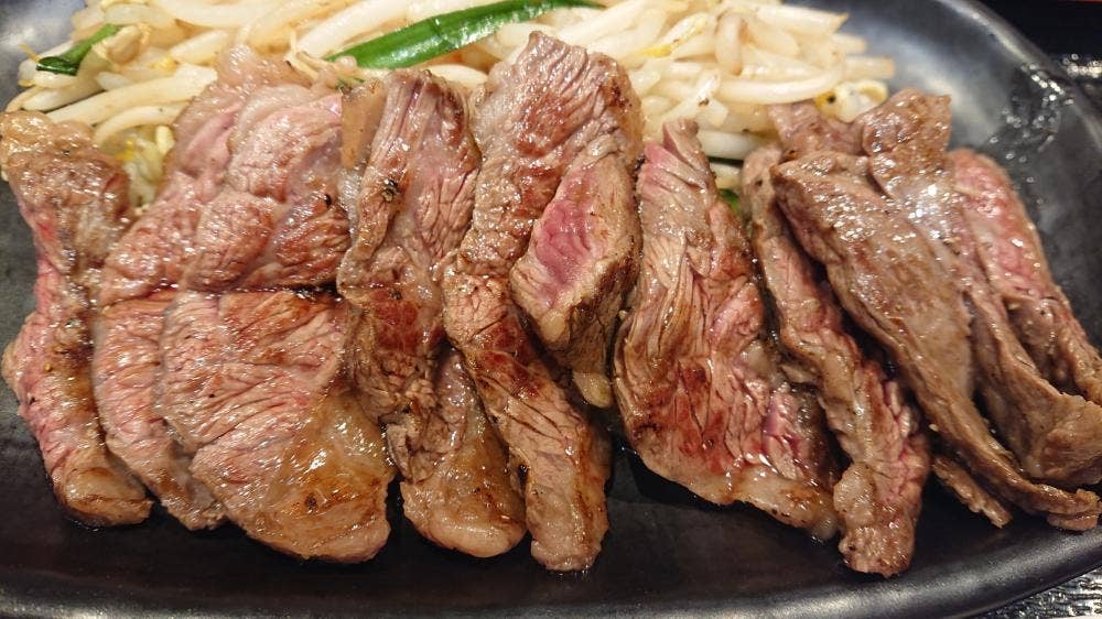 鉄板焼天神ホルモン 総本店