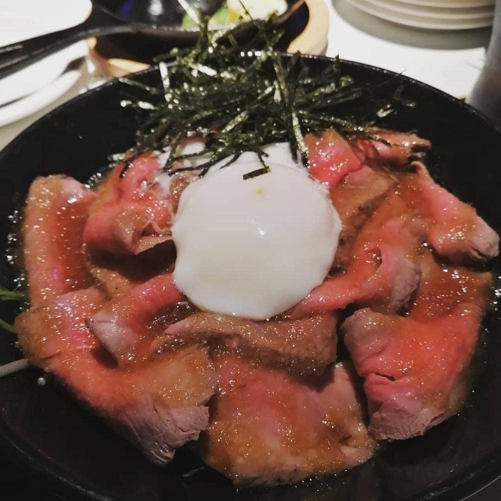 肉バル肉酒場 VIANDE RÉGAL
