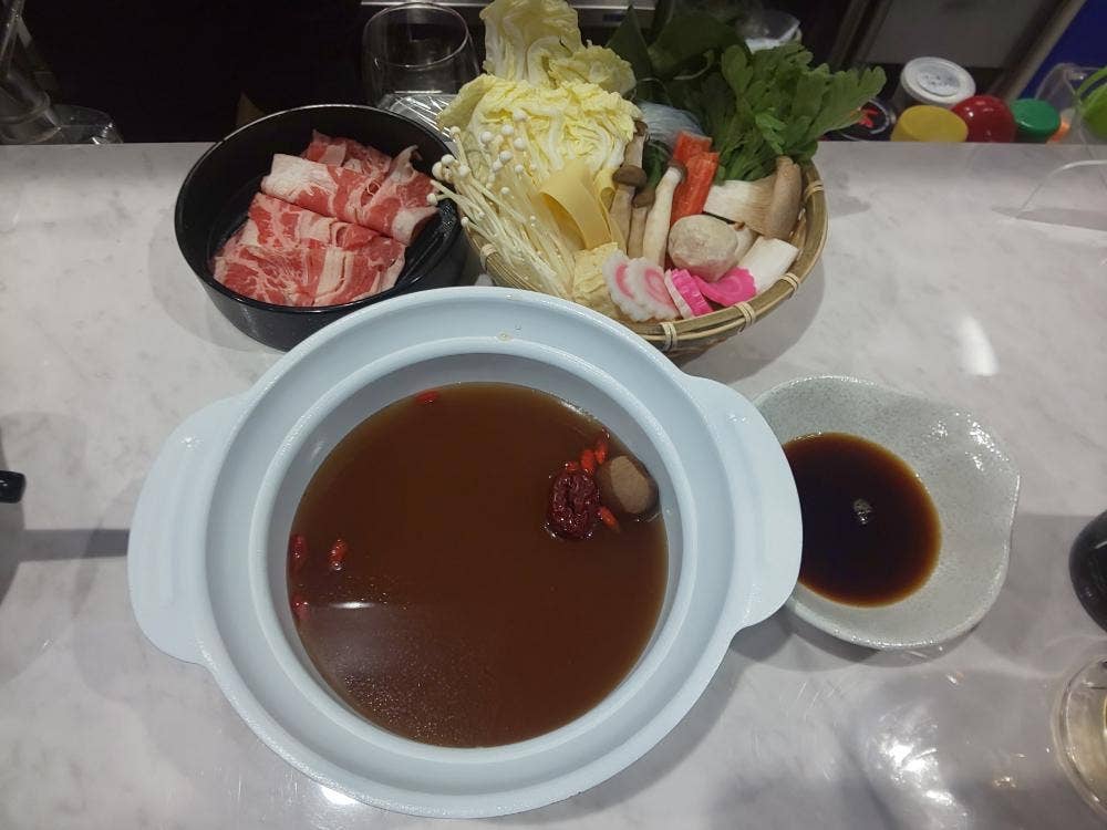 ダイニングバー MeTime