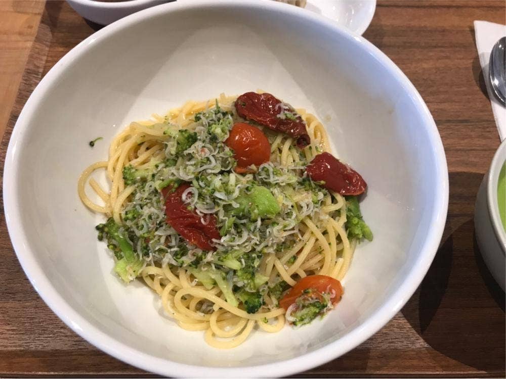 スペシャルティコーヒー ウニール 本店