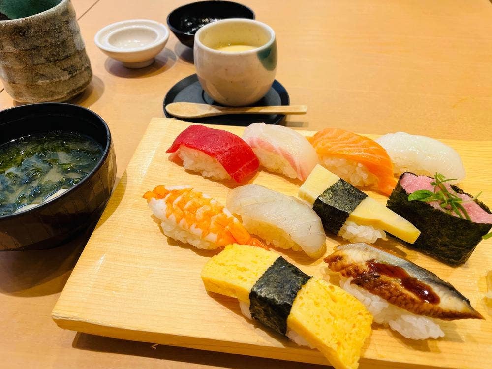 すし屋 銀蔵 セレオ国分寺店