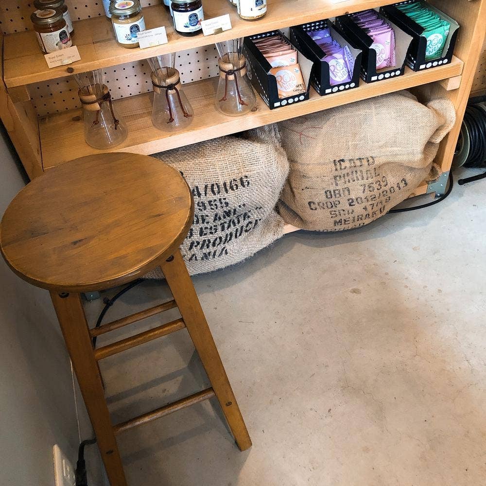 MOUNTAIN STREAM coffee house