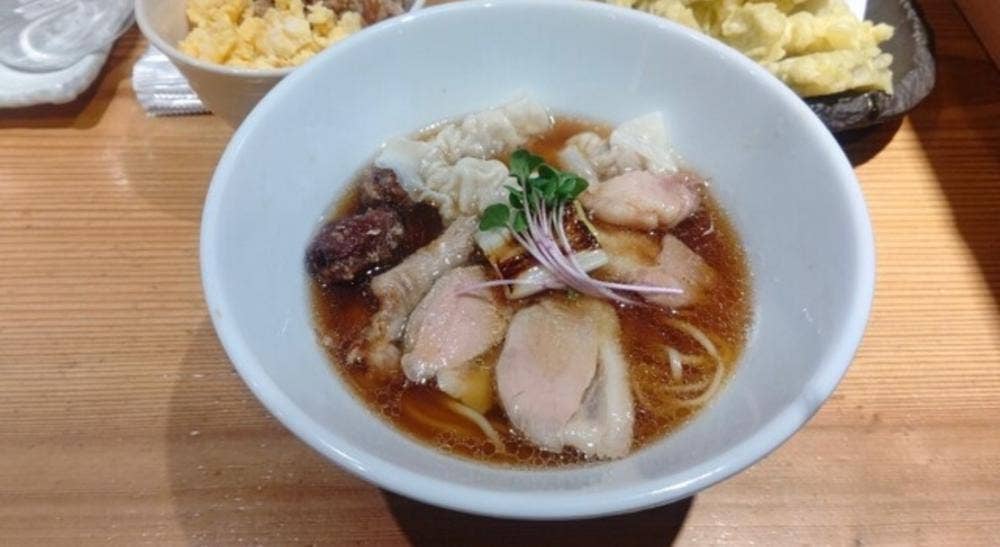 間借り 無化調らあめん 残心