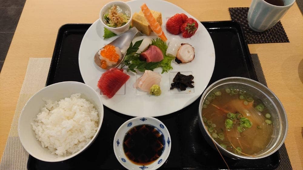 四季料理 桃か