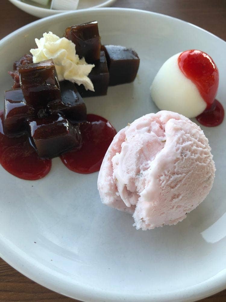 カフェ ダスティ アーツ