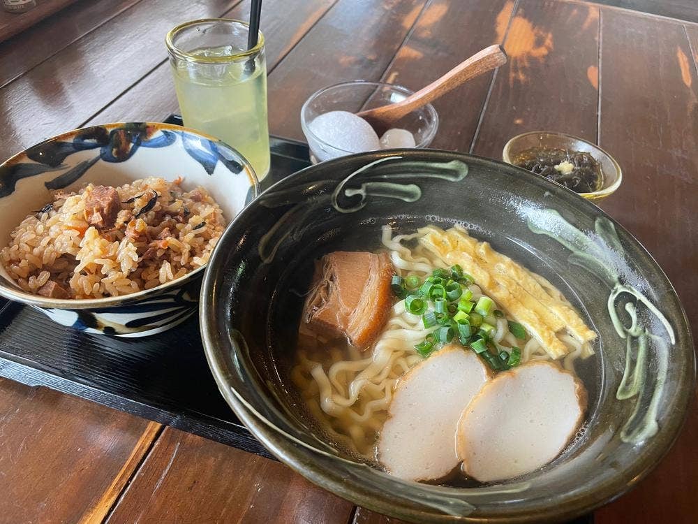 さーふーふー