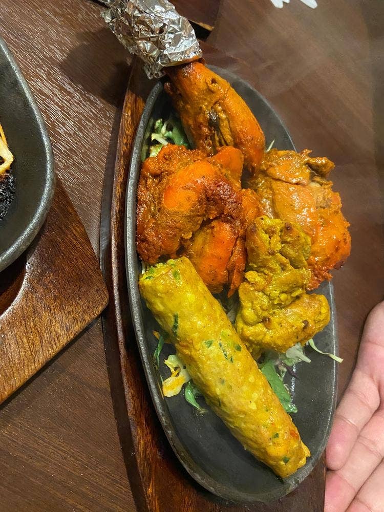 アジアン&ネパールインド料理店 DAILO