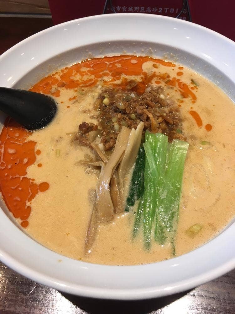 元気印のラーメン えにしや。