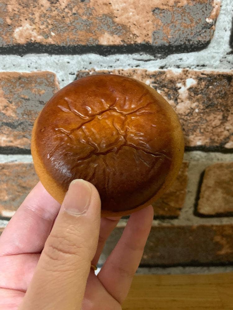 月寒あんぱん本舗 ほんま 総本店