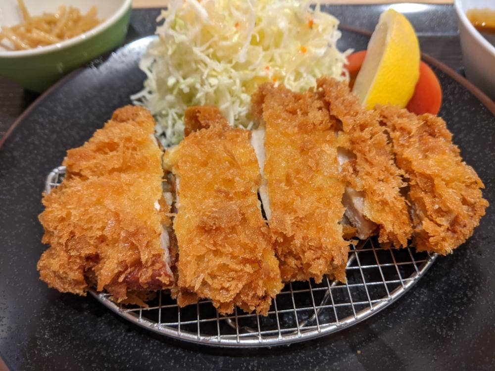 FOOD HALL いちょう