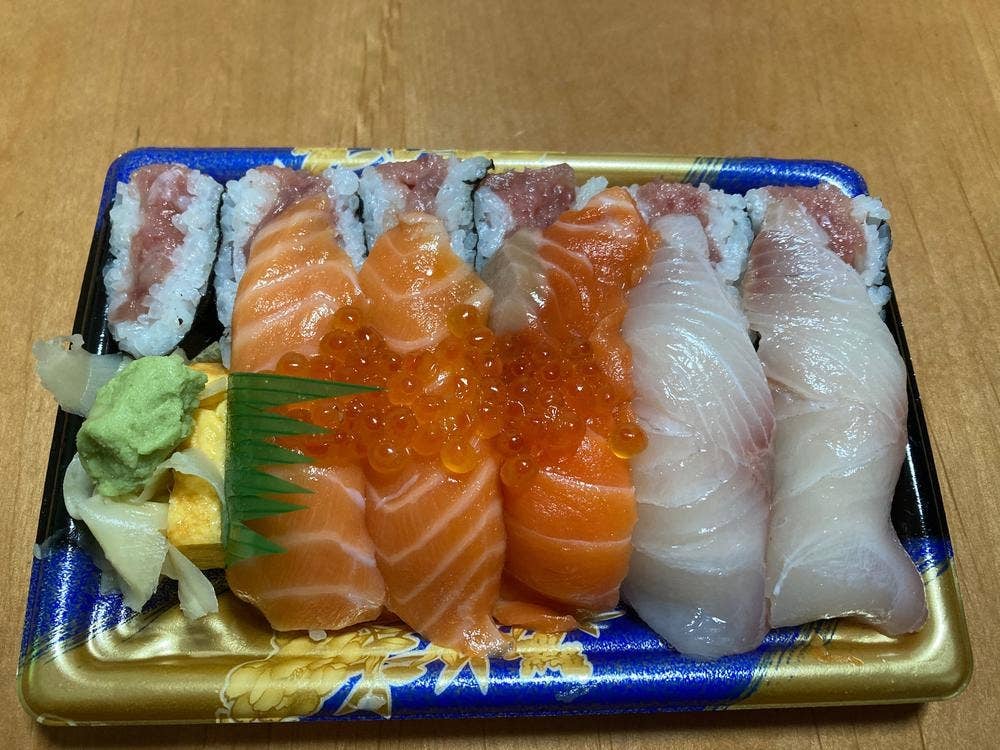 カネフク浜形水産