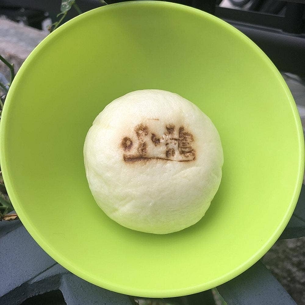 小龍ぶたまん屋 阪急川西能瀬口駅店